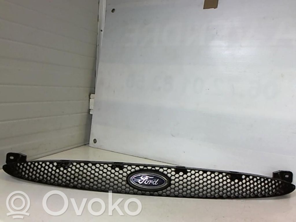 Ford Escort Front grill 