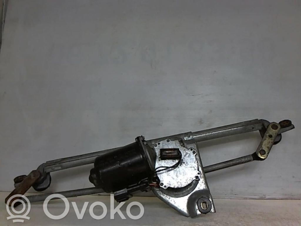 Opel Corsa B Двигатель стеклоочистителей 