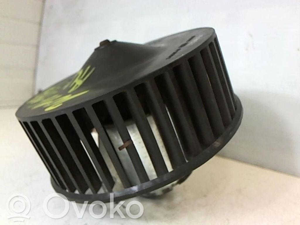 Ford Courier Mazā radiatora ventilators 
