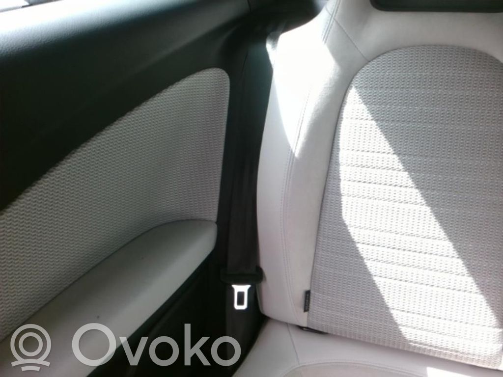 Volkswagen Scirocco Cinturón trasero 