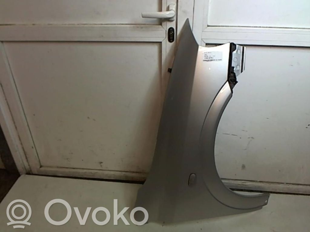 Opel Astra G Sparnas 