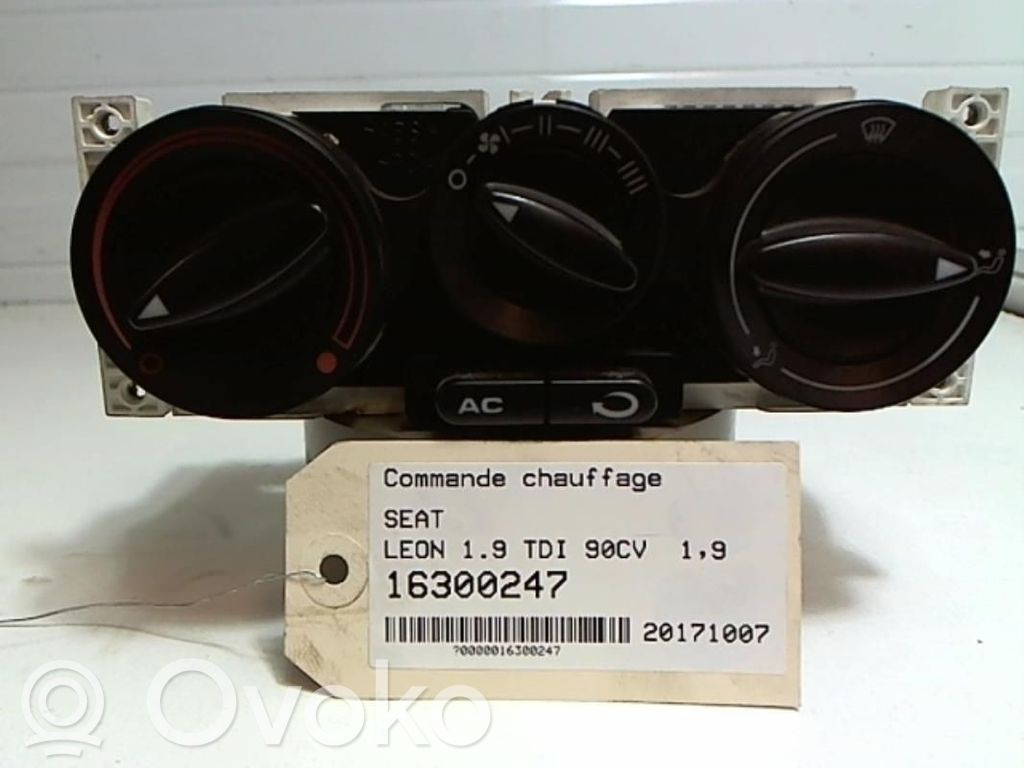Seat Leon (1M) Climate control unit 