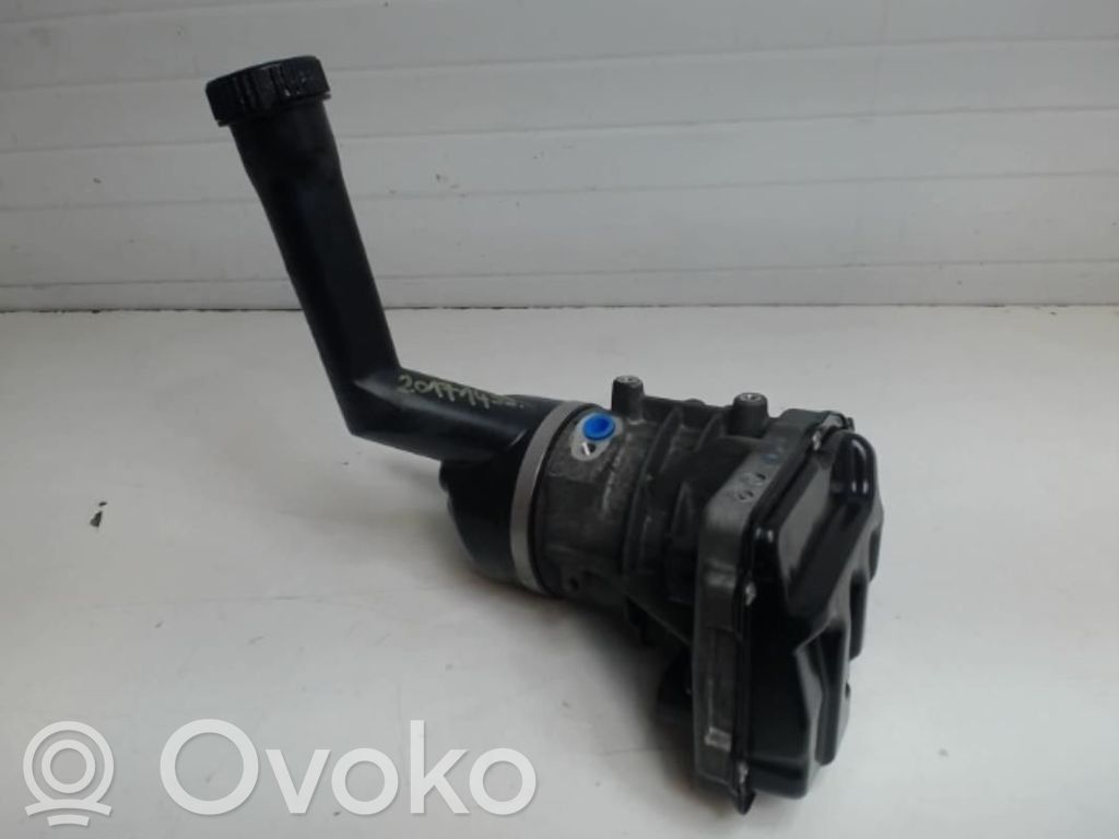 Citroen C4 I Picasso Servopumpe 