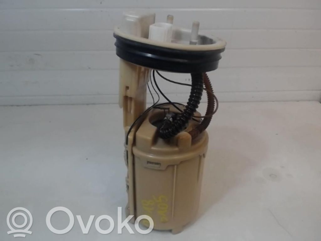 Bomba interna de combustible   7M0919087D