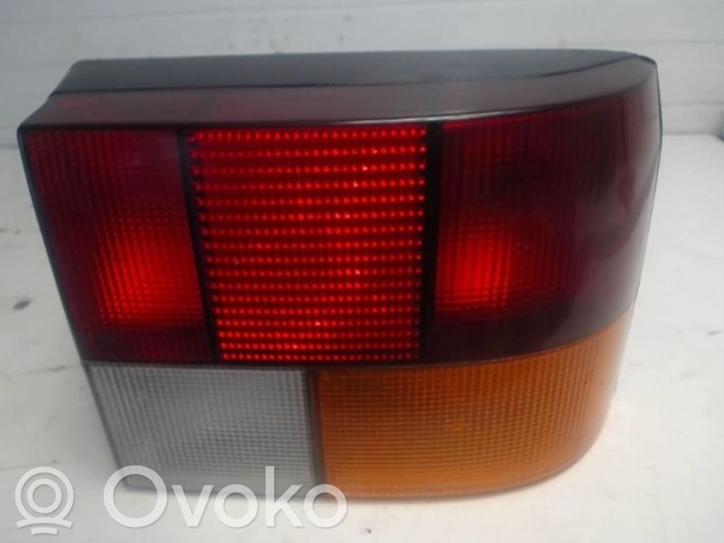 Renault 19 Galinis žibintas kėbule 