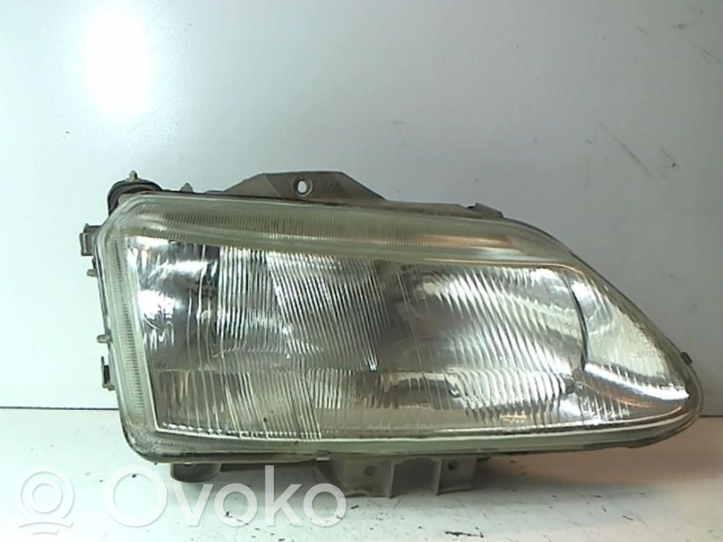 Renault Laguna I Scheinwerfer 