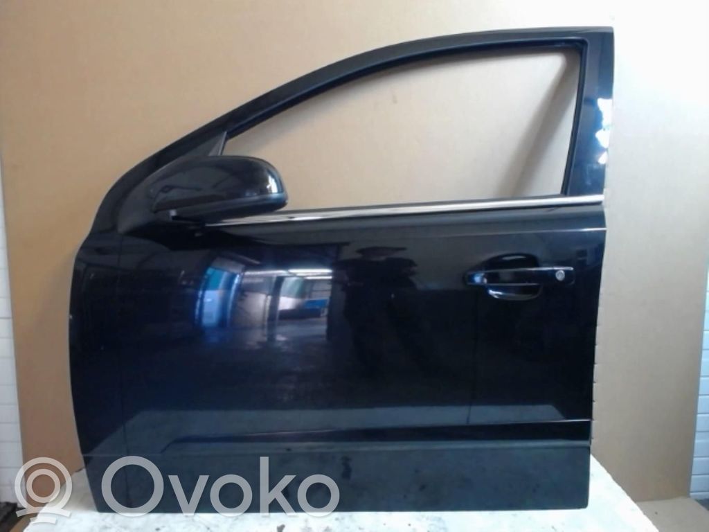 Opel Astra H Drzwi przednie 