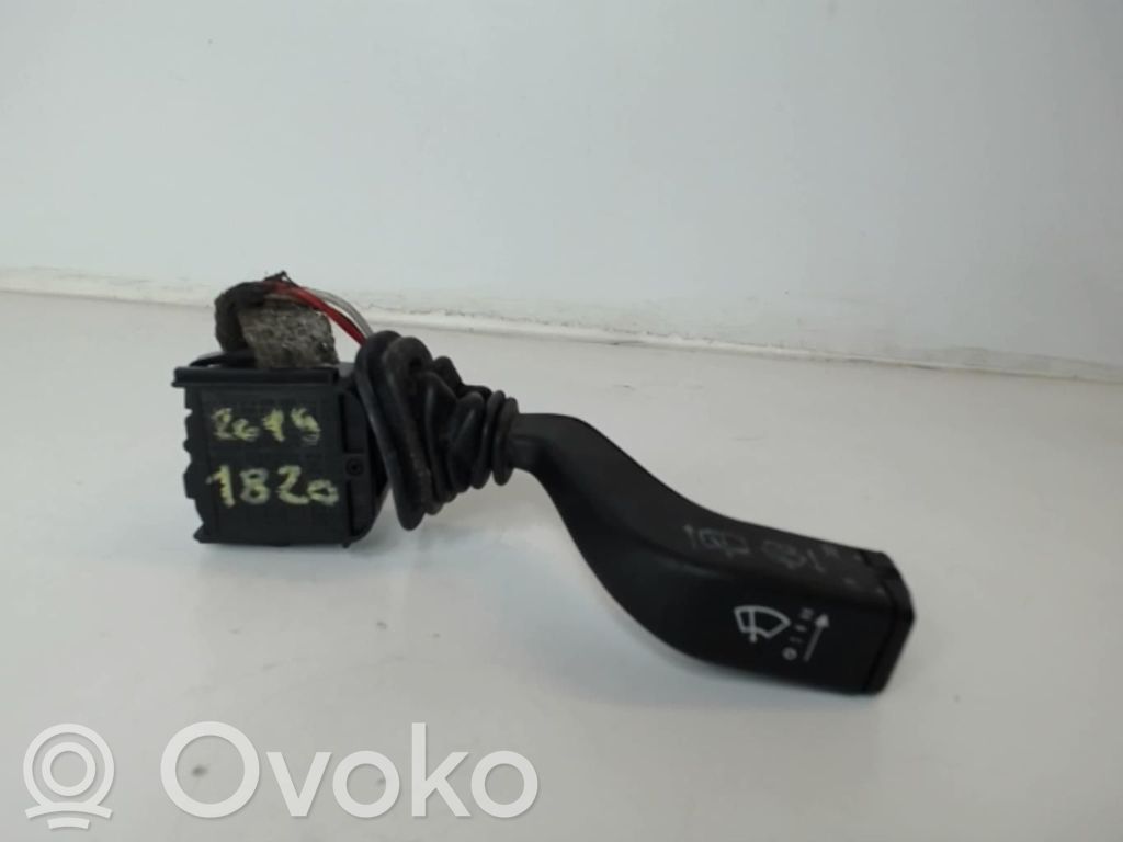 Opel Zafira A Wiper control stalk 