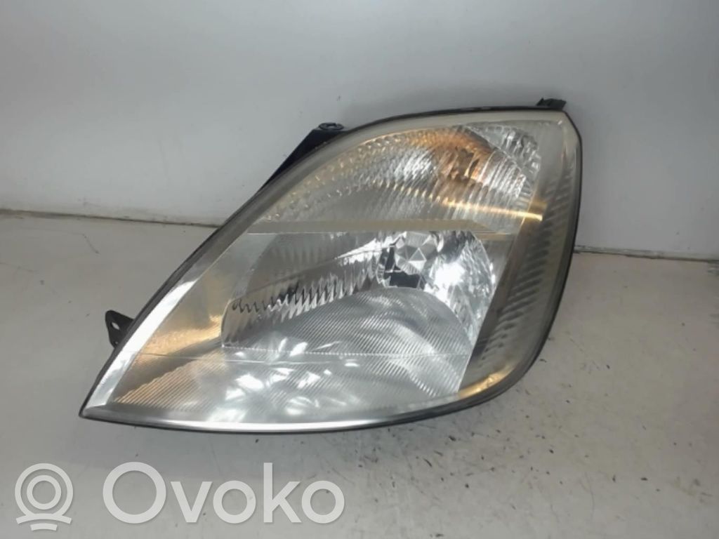 Ford Fiesta Headlight/headlamp 