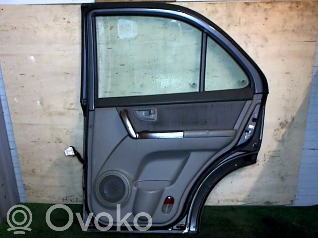 KIA Sorento Galinės durys 