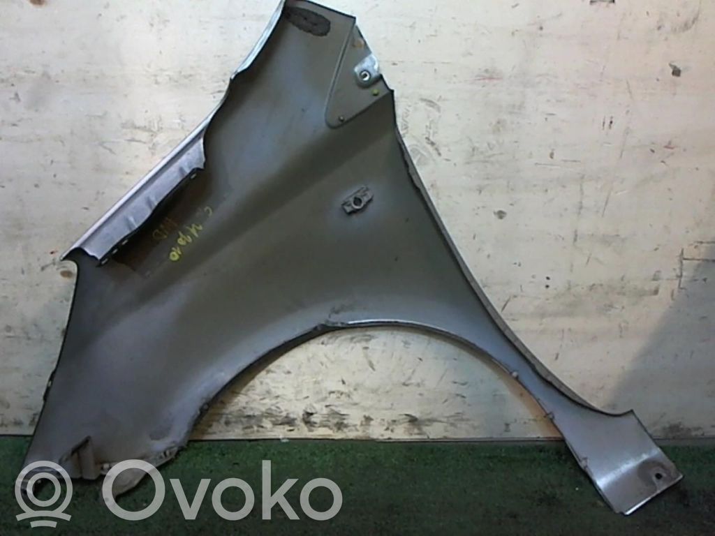 Nissan Note (E11) Sparnas 