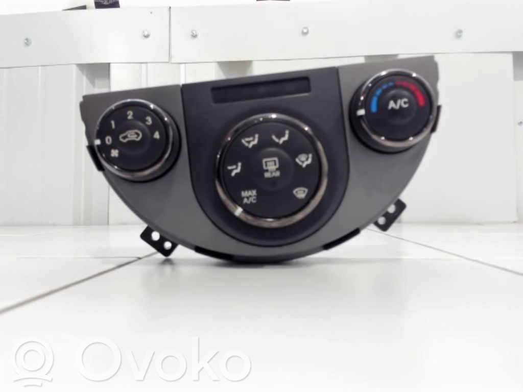 KIA Soul Climate control unit 