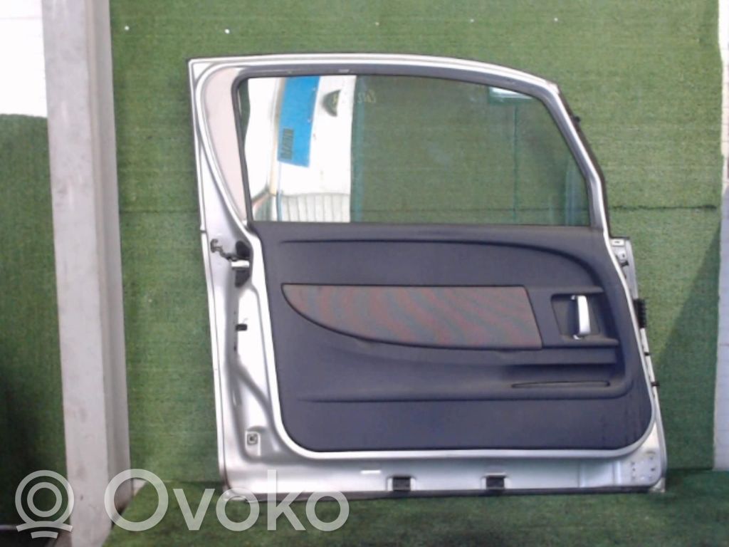 Peugeot 1007 Durvis 
