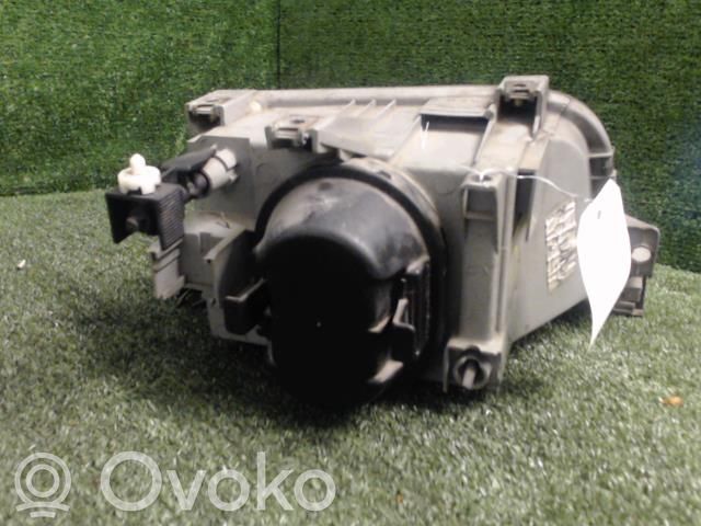 Renault Clio I Headlight/headlamp 