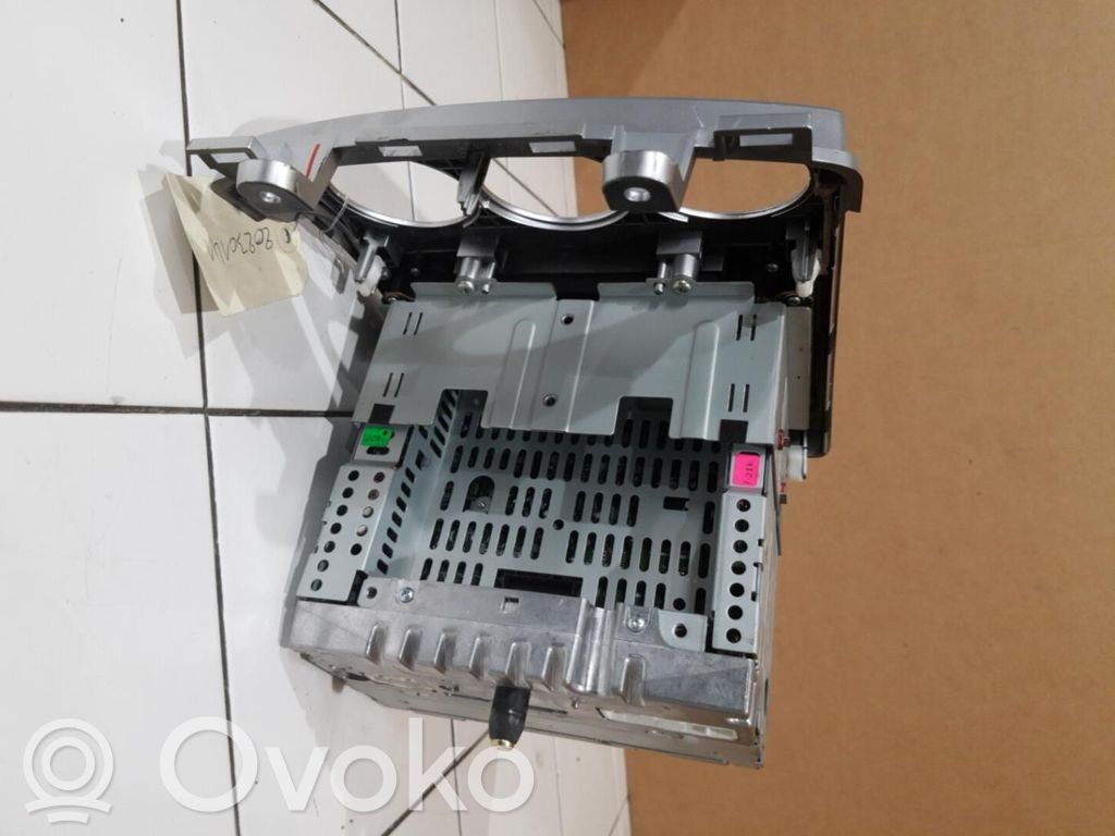 Mazda 5 Panel / Radioodtwarzacz CD/DVD/GPS 