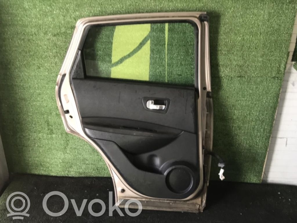 Nissan Qashqai Puerta trasera 