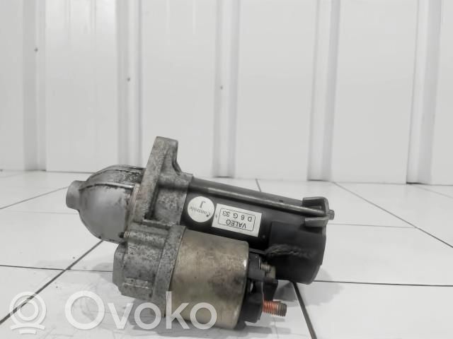 Opel Corsa D Starteris 