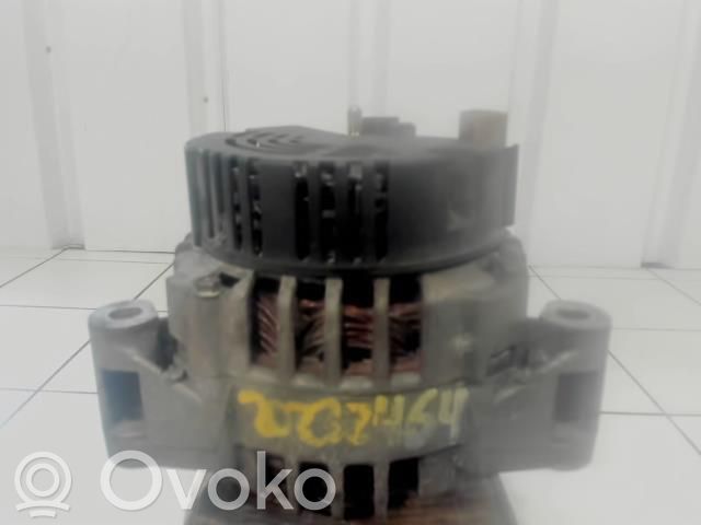 Mercedes-Benz E W210 Alternador 