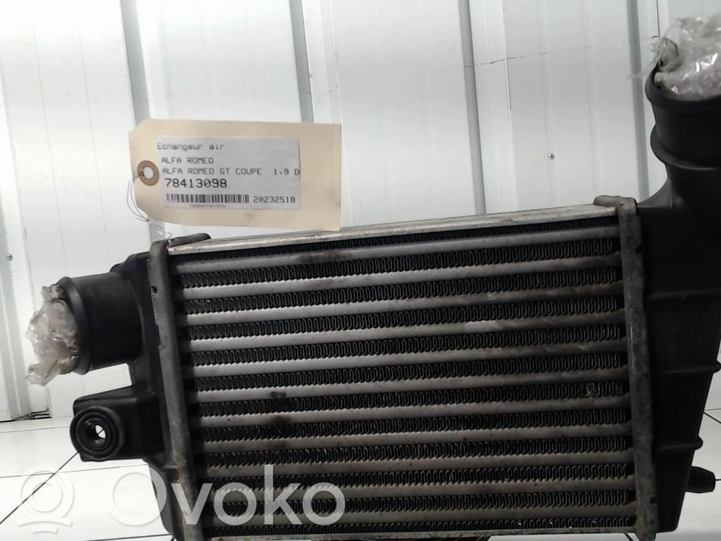 Alfa Romeo GT Radiador intercooler 