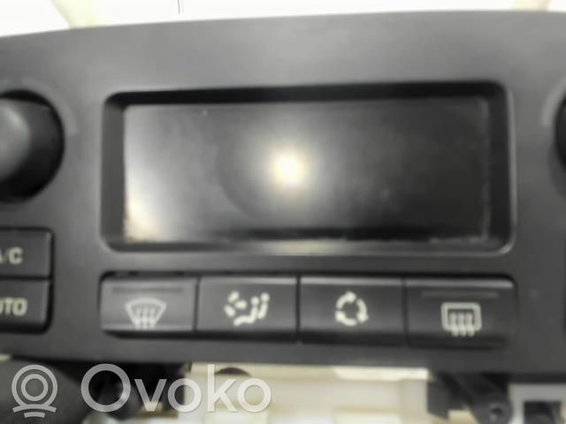 Peugeot 307 Climate control unit 
