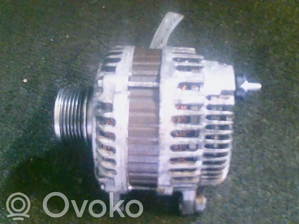 Nissan Juke I F15 Generator/alternator 