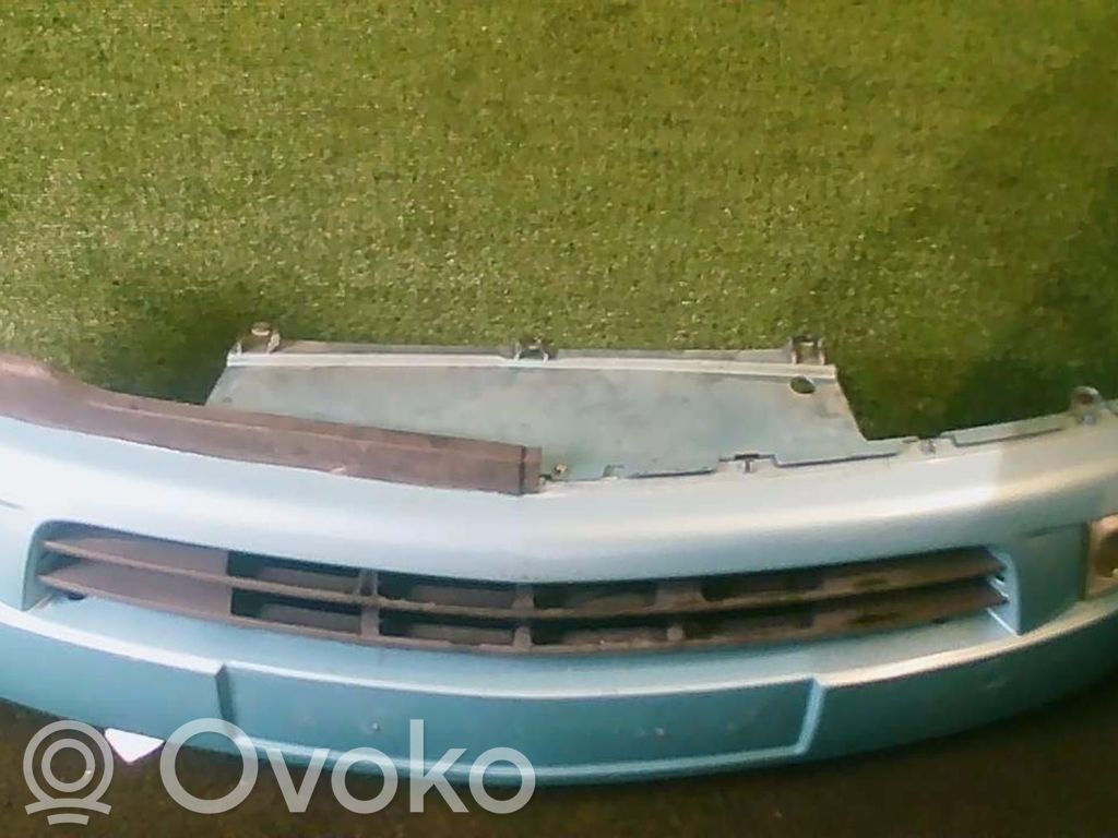 Opel Meriva A Parachoques delantero 