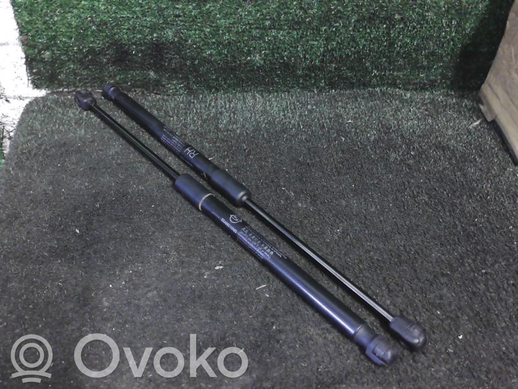 SsangYong Tivoli Tailgate/trunk strut/damper 