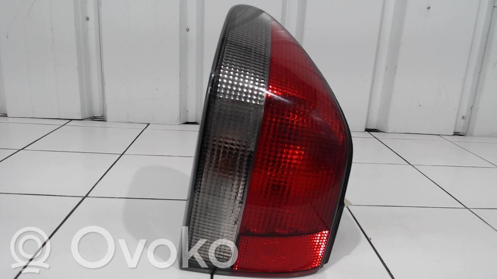 Saab 900 Takavalot 