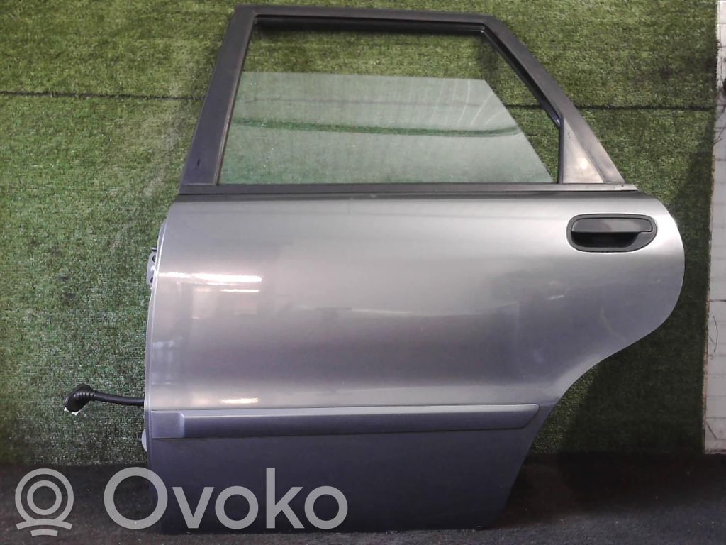 Volvo S40, V40 Puerta trasera 