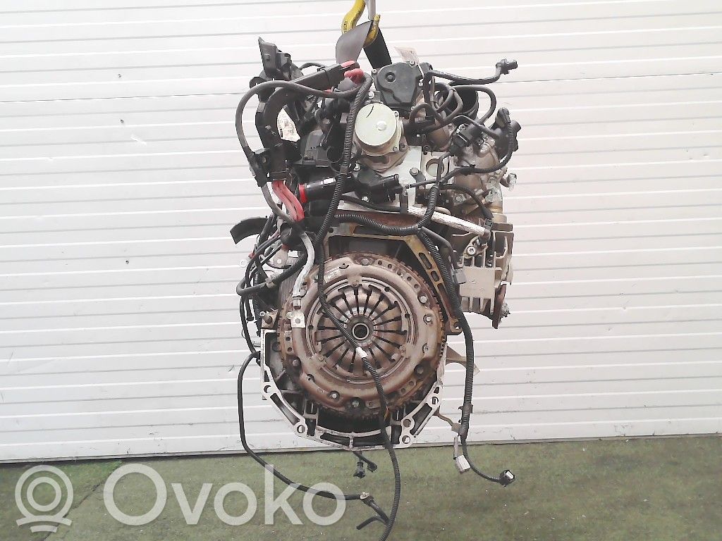 Engine   8201246258