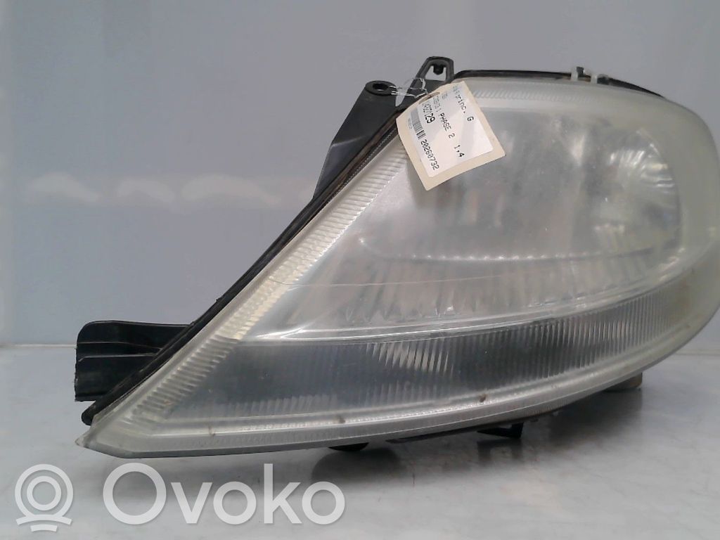 Headlight/headlamp   620885