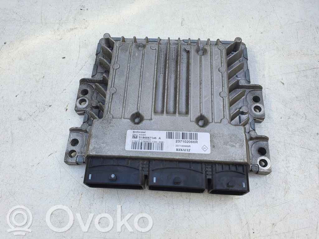 Renault Laguna III Engine control unit/module 