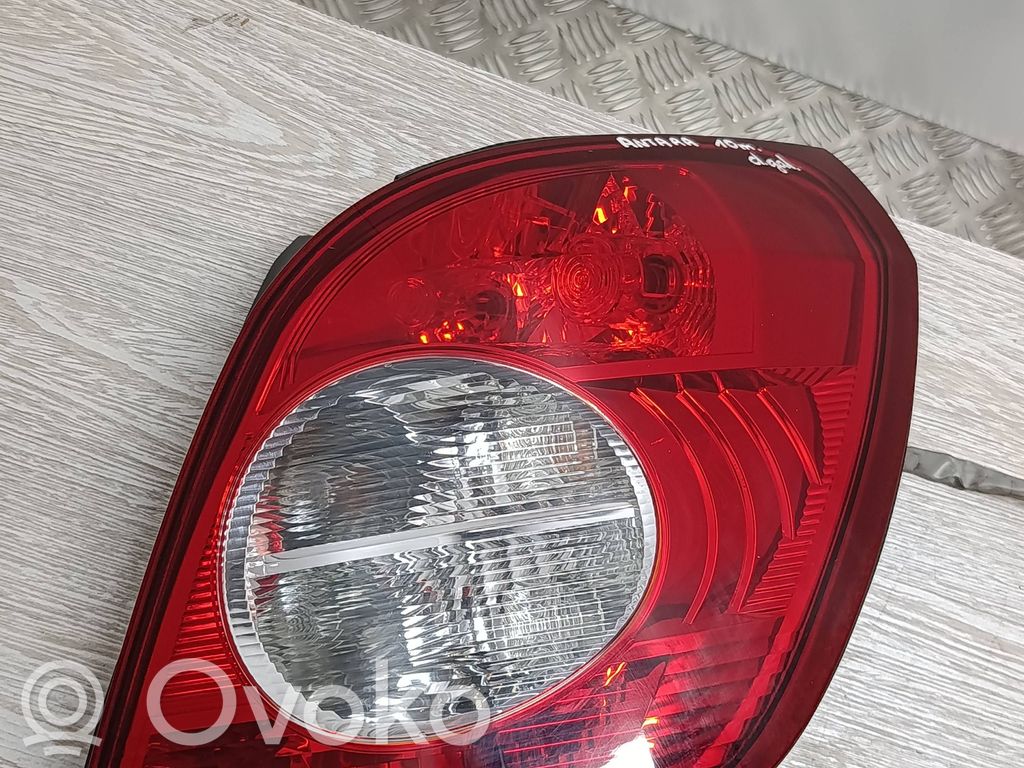 Rear/tail lights   E132233