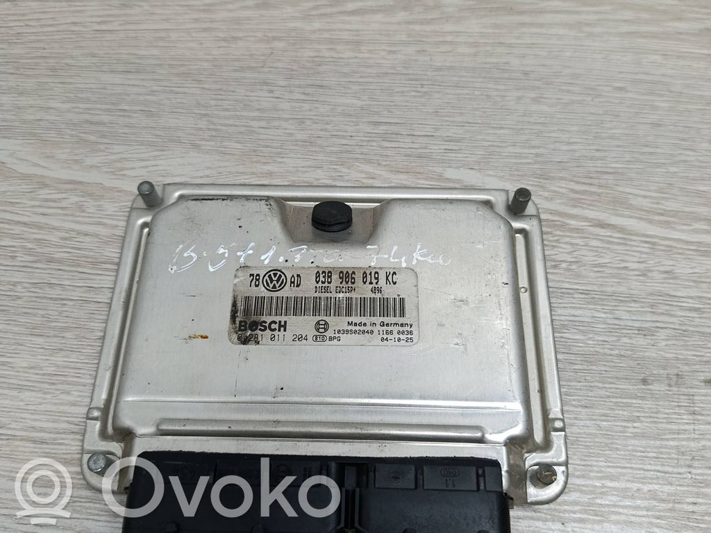 Engine control unit/module   038906019KC,0281011204,1039S02040