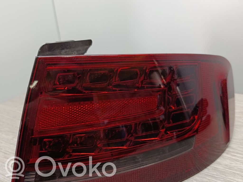 Audi A4 S4 B8 8K Lampă spate în caroserie 