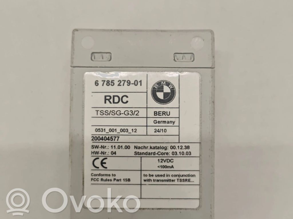 BMW X5 E70 Rengaspaineen valvontayksikkö 