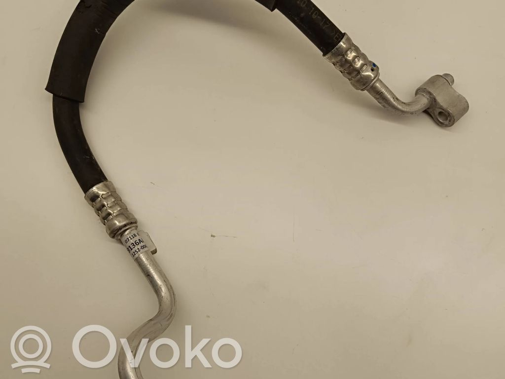Ilmastointilaitteen putki (A/C)   68239136AA,57TS0V0