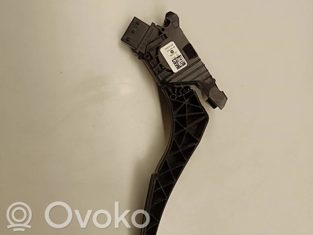 Akceleratoriaus pedalas   04581677AB,93446300,276802