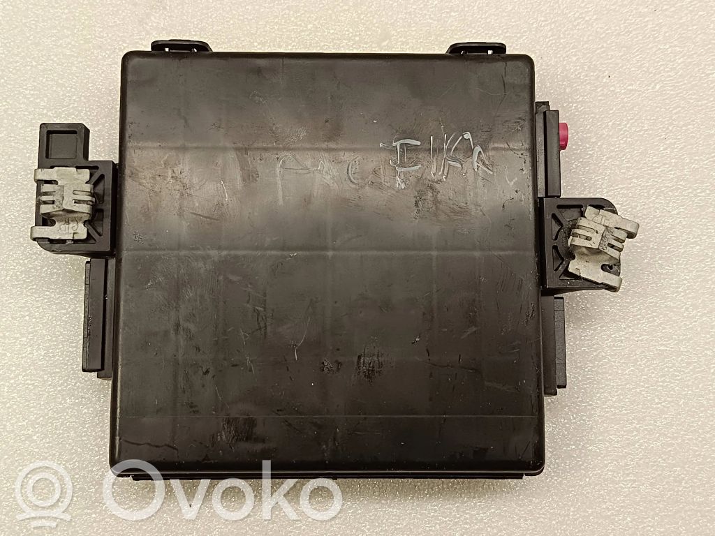 Модуль кузова   68383680AC,829023087A,A2C97654700,A2C16381104
