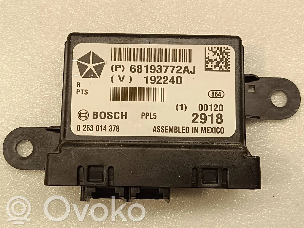 Chrysler Pacifica Parkošanās sensors PDC 