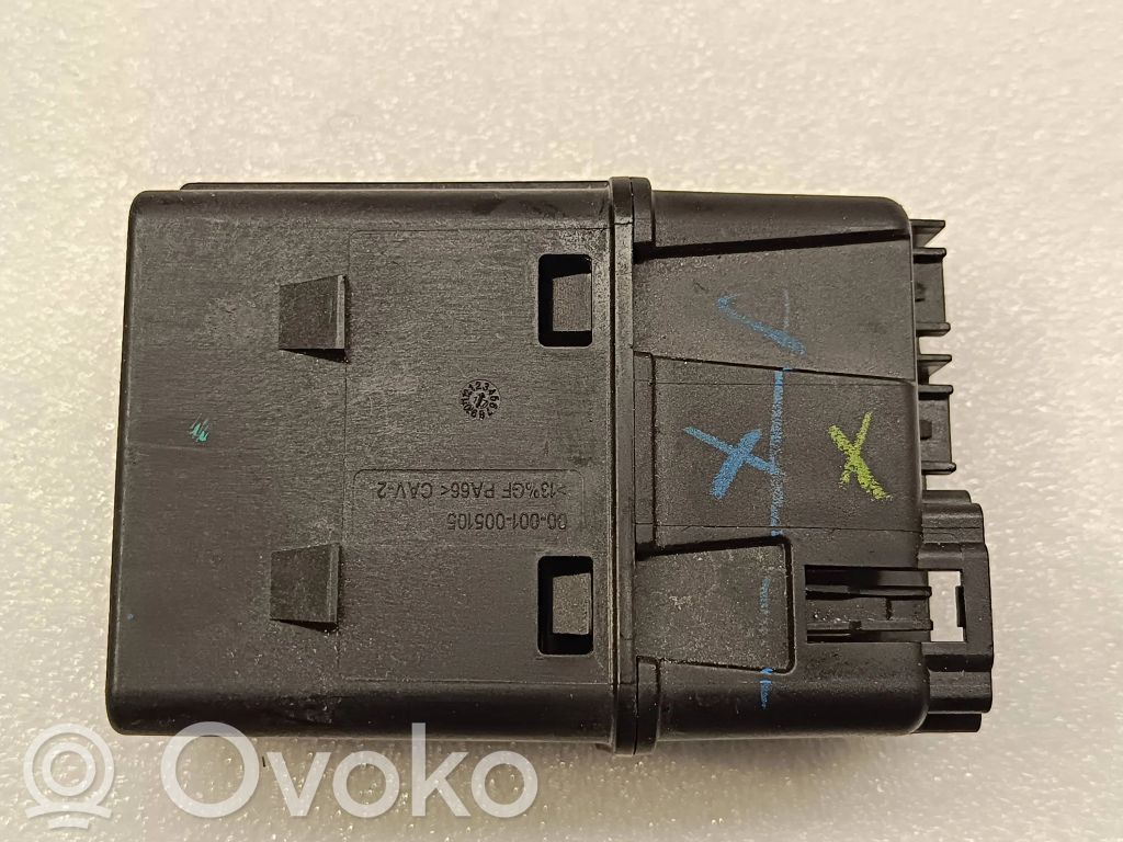 USB socket connector   68229840AA,53306591,22617501001,33242422