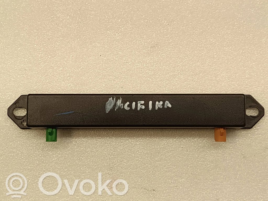 Antenos valdymo blokas   68306857AA,00534042660