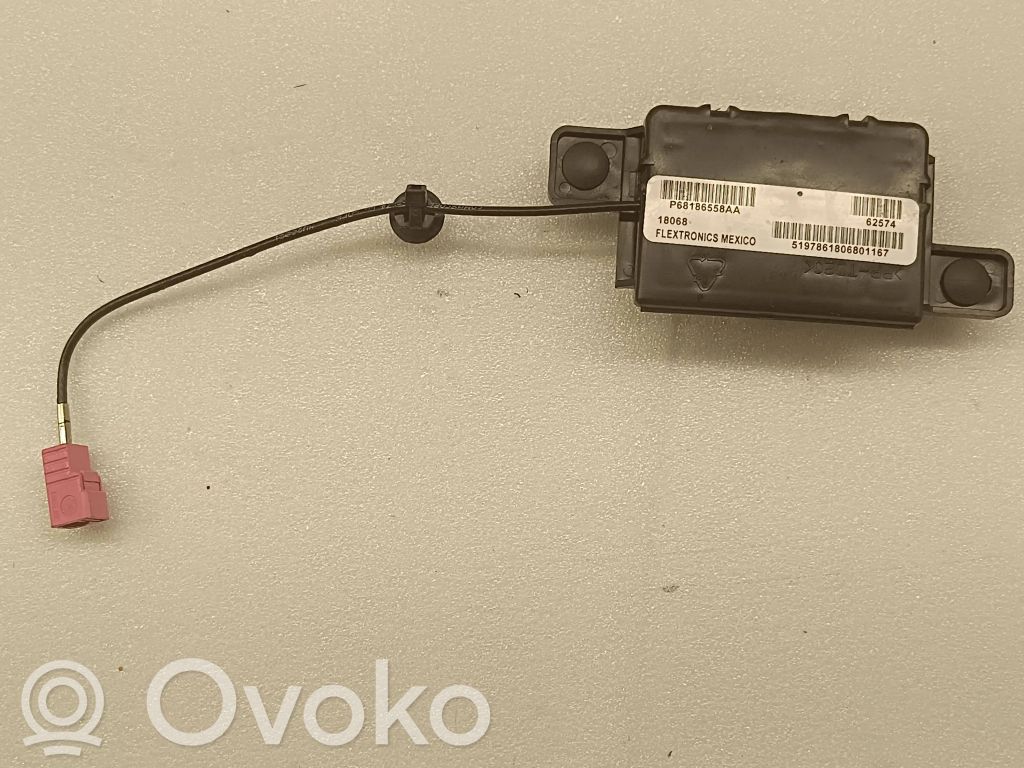 Chrysler Pacifica Antennin ohjainlaite 