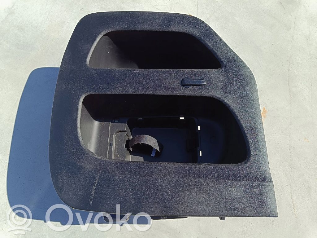 Trunk/boot side trim panel   5RM05DX9AH,1018930703