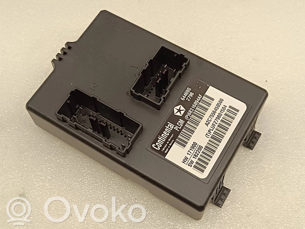 Chrysler Pacifica Bagāžnieka pārsega vadības bloks 
