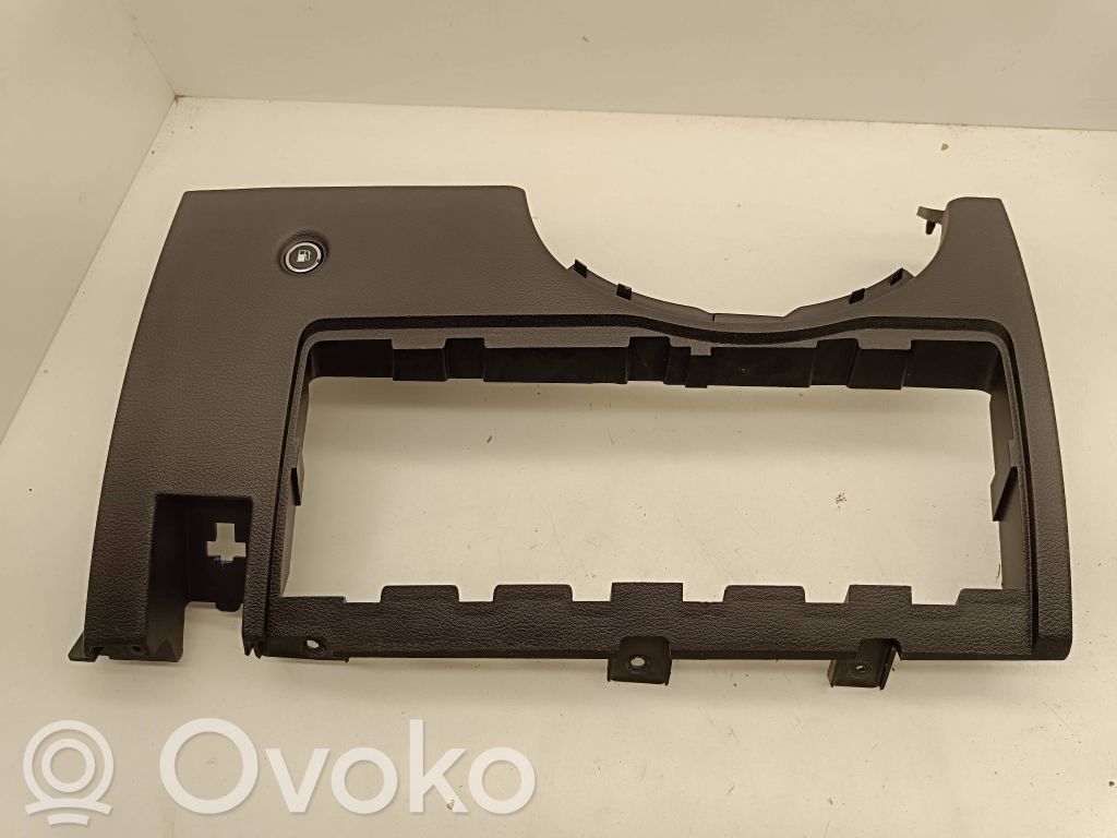 Dodge Durango III Rivestimento pannello inferiore del cruscotto 