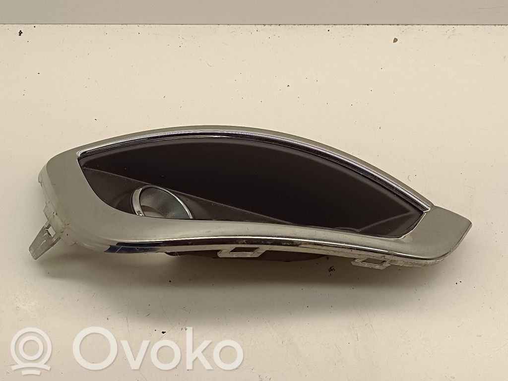 Chrysler Pacifica Etusumuvalon ritilä 