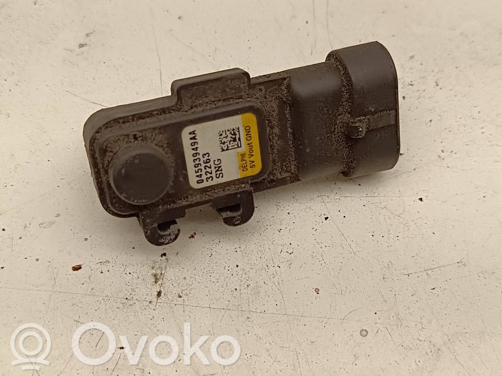 Sensor de nivel de combustible   04593949AA,32263