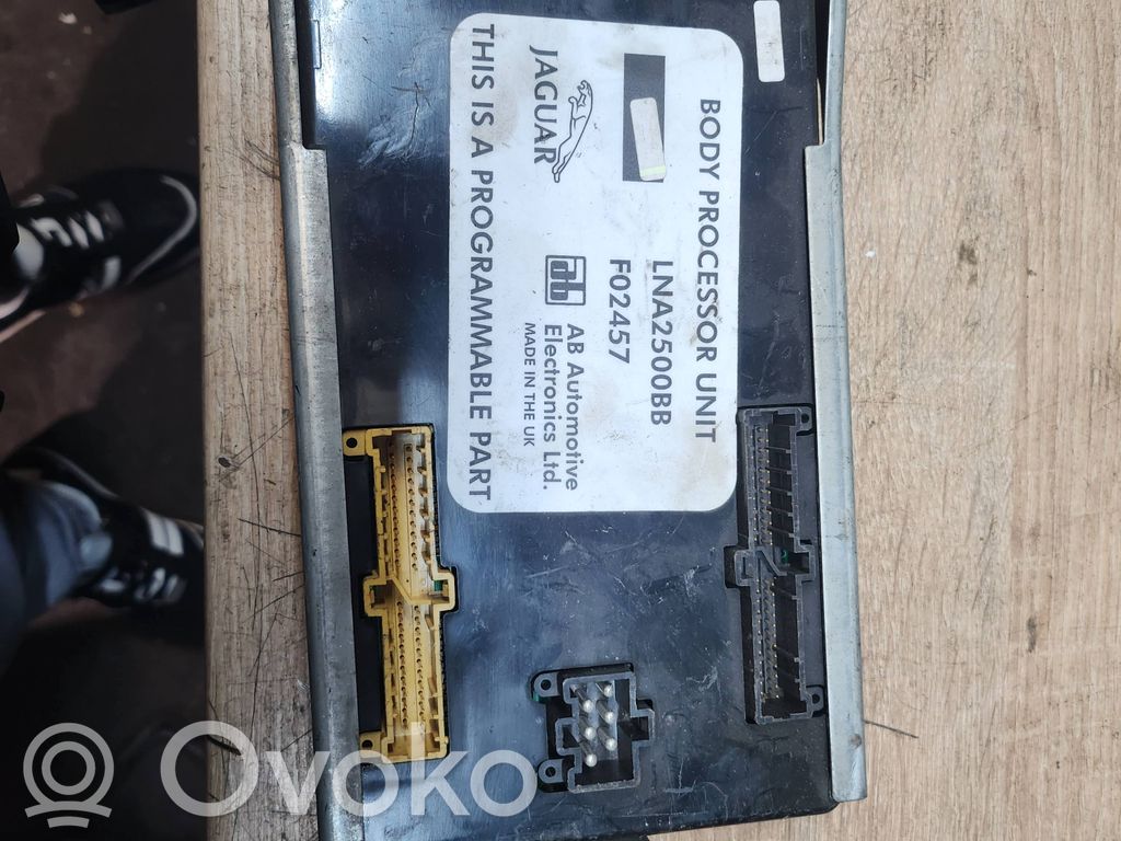 Módulo de confort/conveniencia   LNA2500BB,F02457