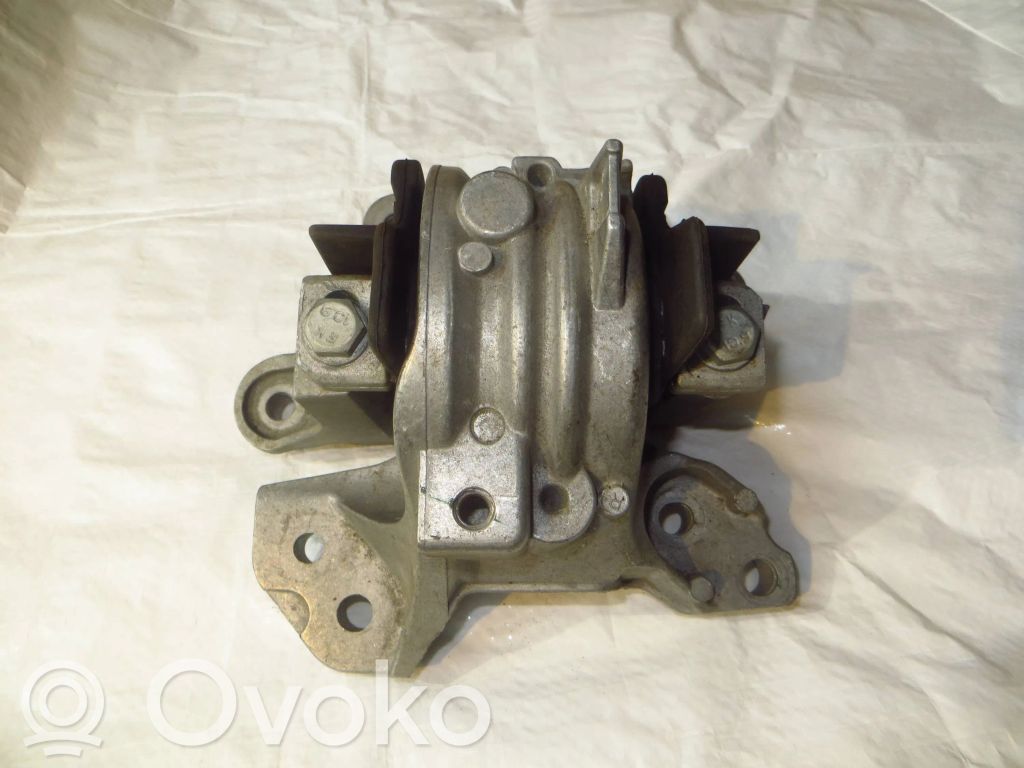 Citroen C5 Gearbox mounting bracket 
